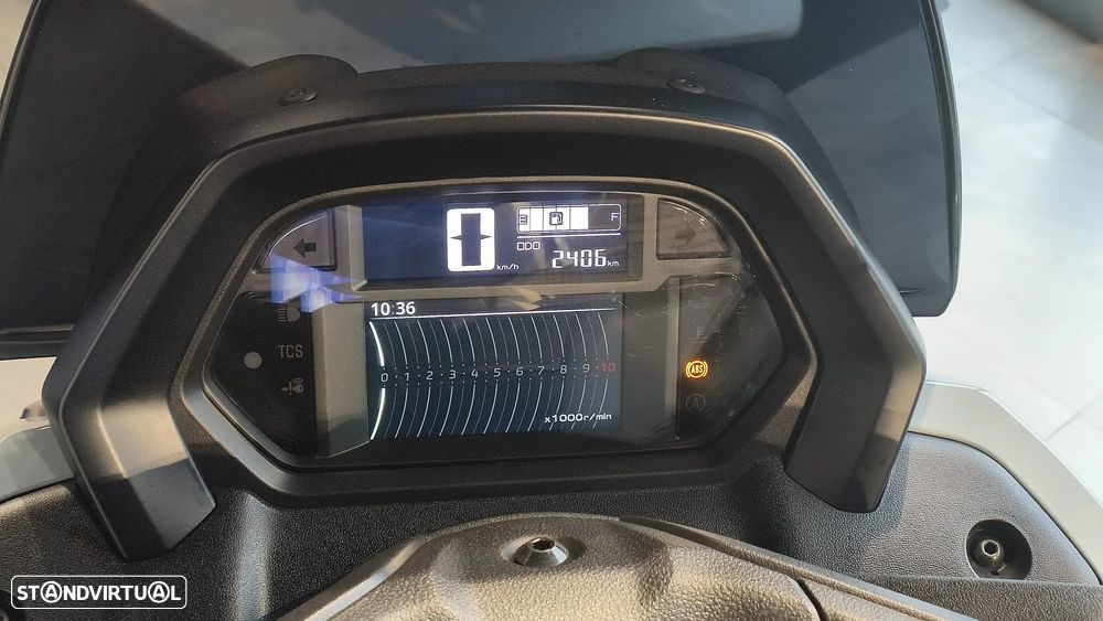 Yamaha NMAX 125 Techmax - 4