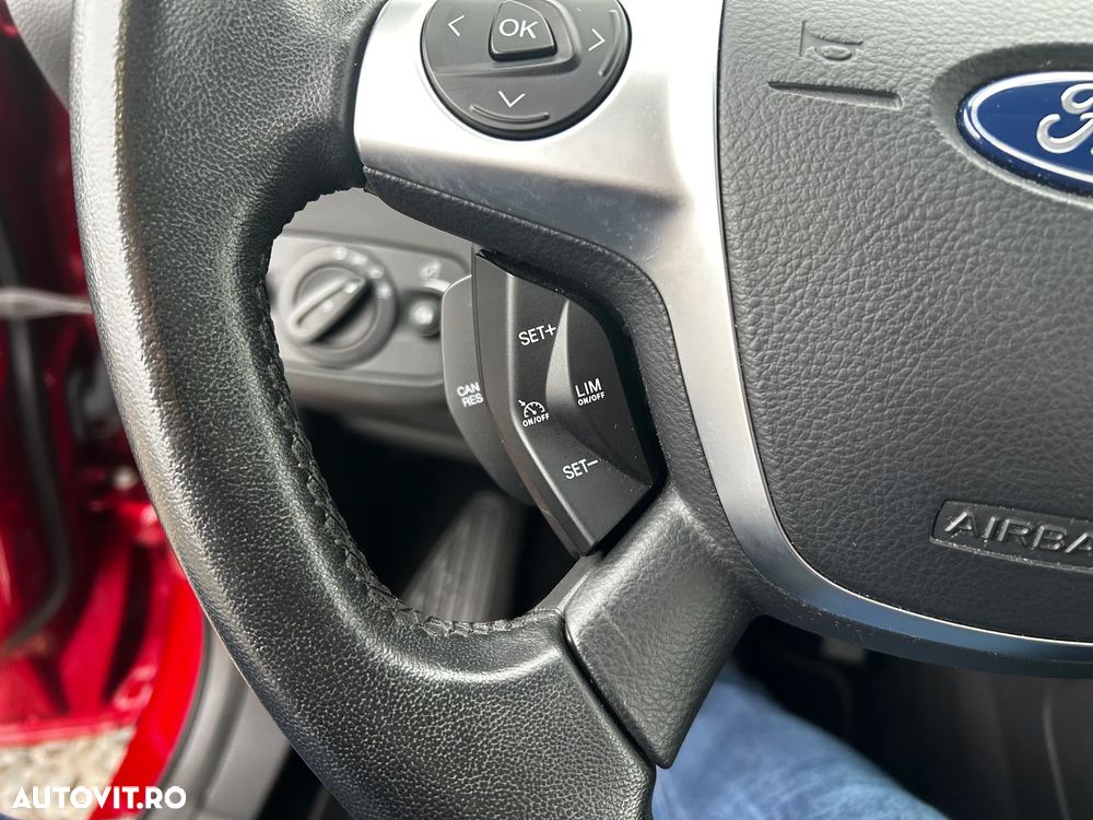 Ford Kuga 1.5 EcoBoost 4x4 Aut. Titanium - 24