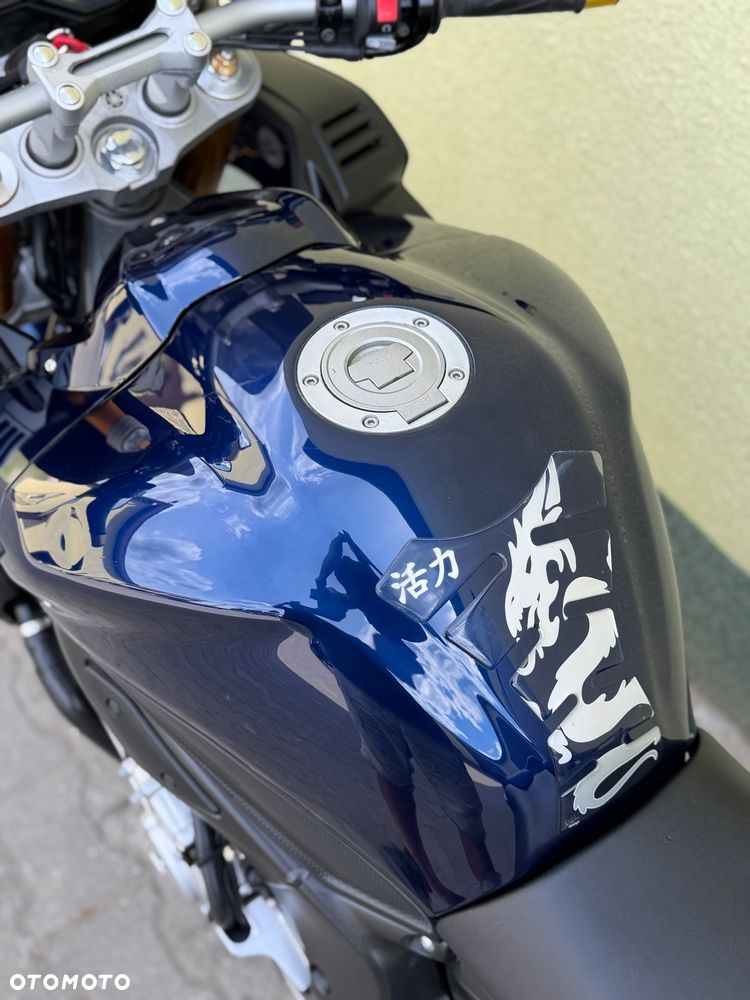 Yamaha FZ - 34