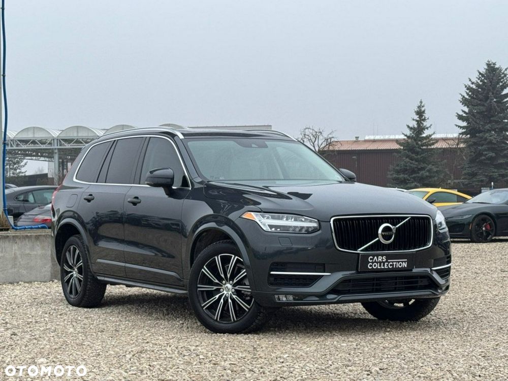 Volvo XC 90 - 1