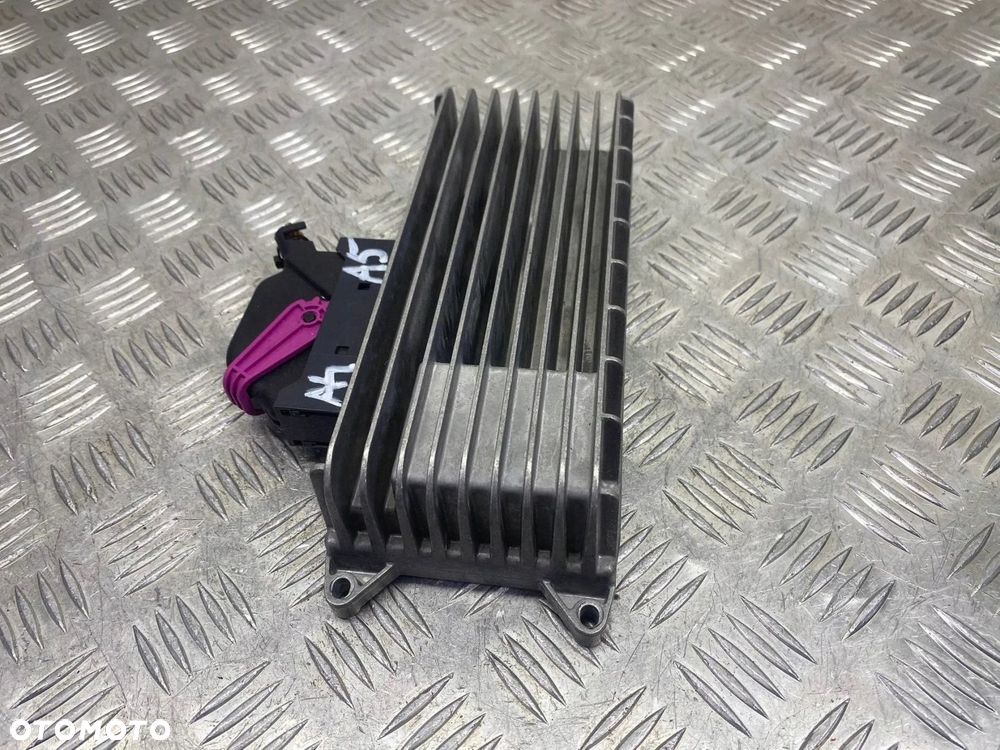 WZMACNIACZ RADIA GŁOŚNIKÓW AUDI A4 B8 A5 8T 8T0035223AH - 5