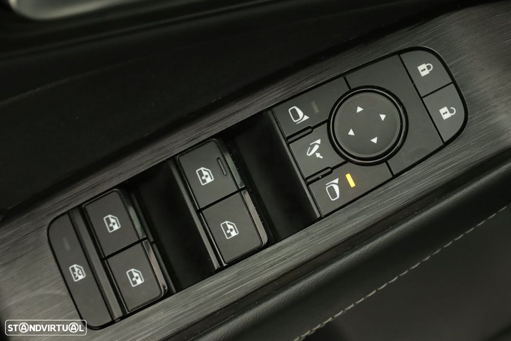 Nissan Qashqai 1.3 DIG-T N-Connecta LED - 20