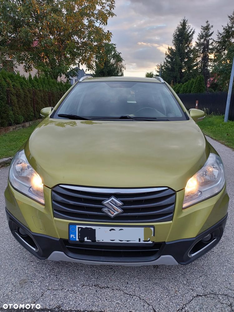 Suzuki SX4 1.6 Premium - 4