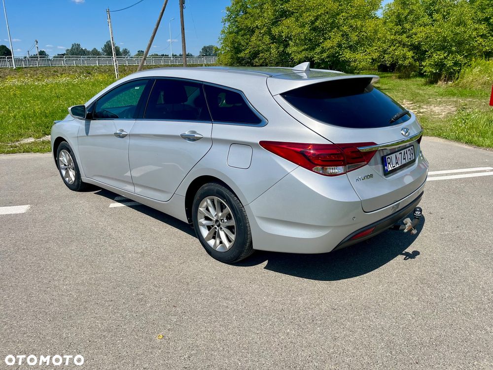Hyundai i40 Kombi 1.7 CRDi Premium - 9