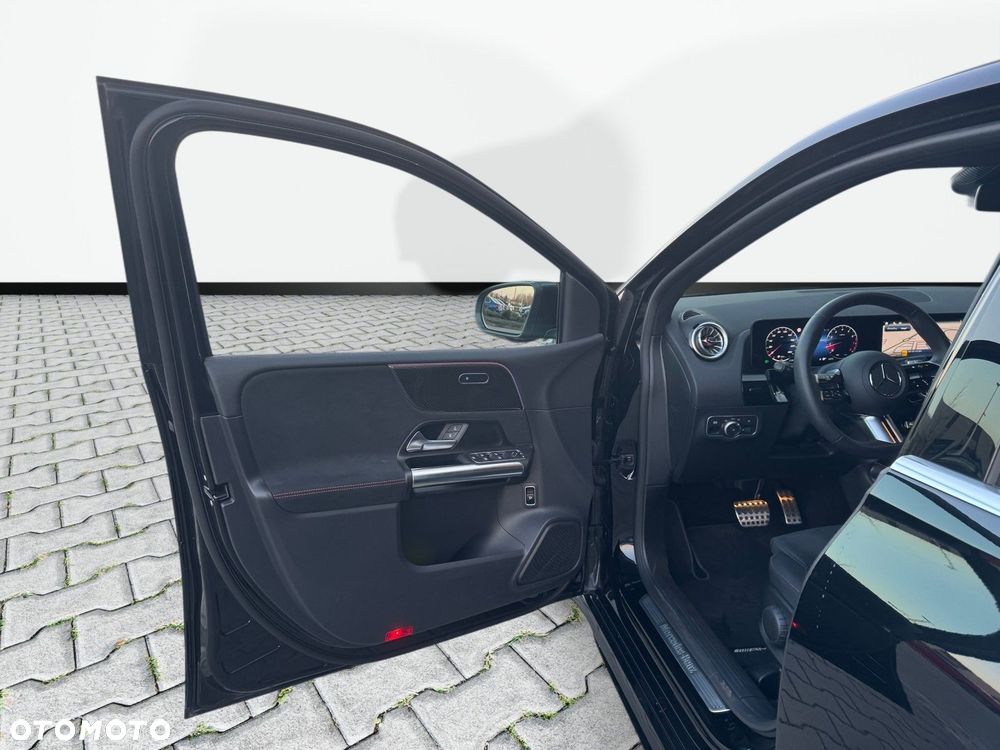 Mercedes-Benz Klasa B 200 AMG Line 7G-DCT - 10