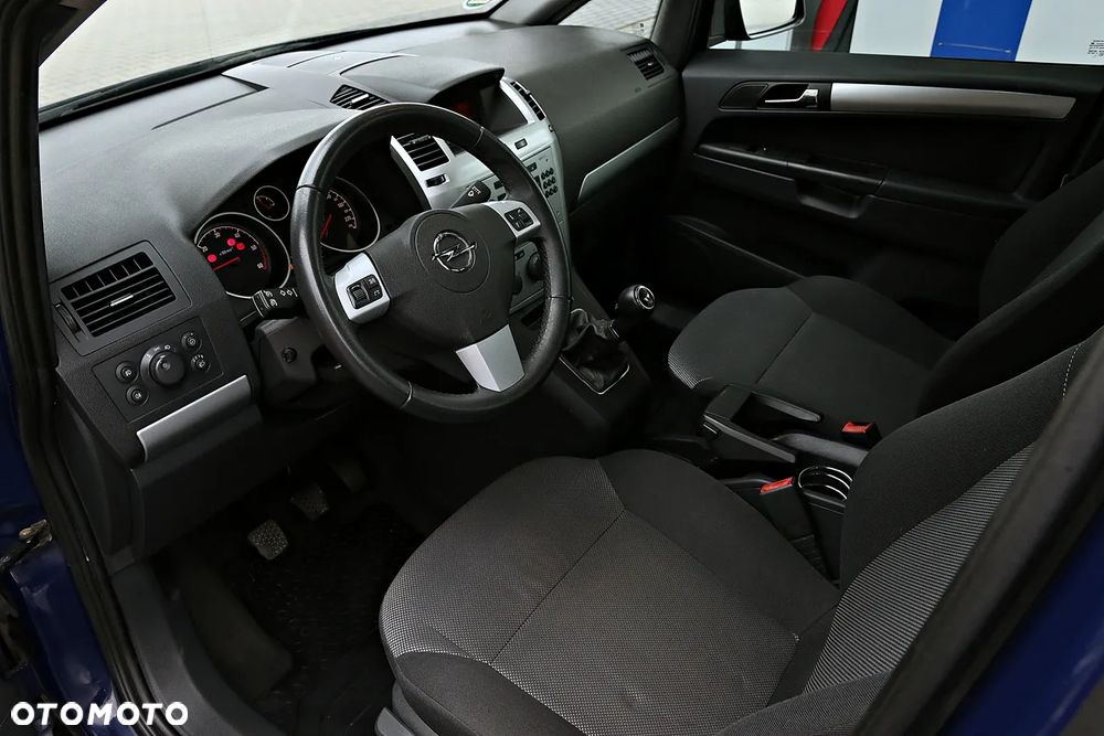 Opel Zafira 1.7 CDTI ecoFLEX Family - 22