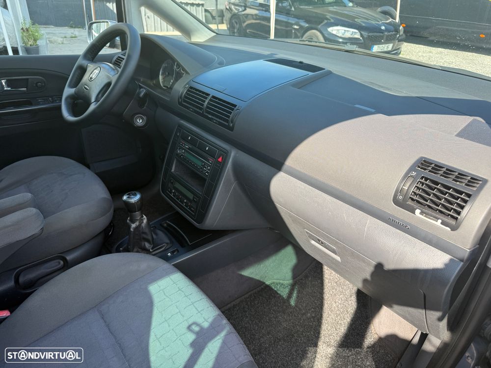 SEAT Alhambra 1.9 TDI Confort - 27