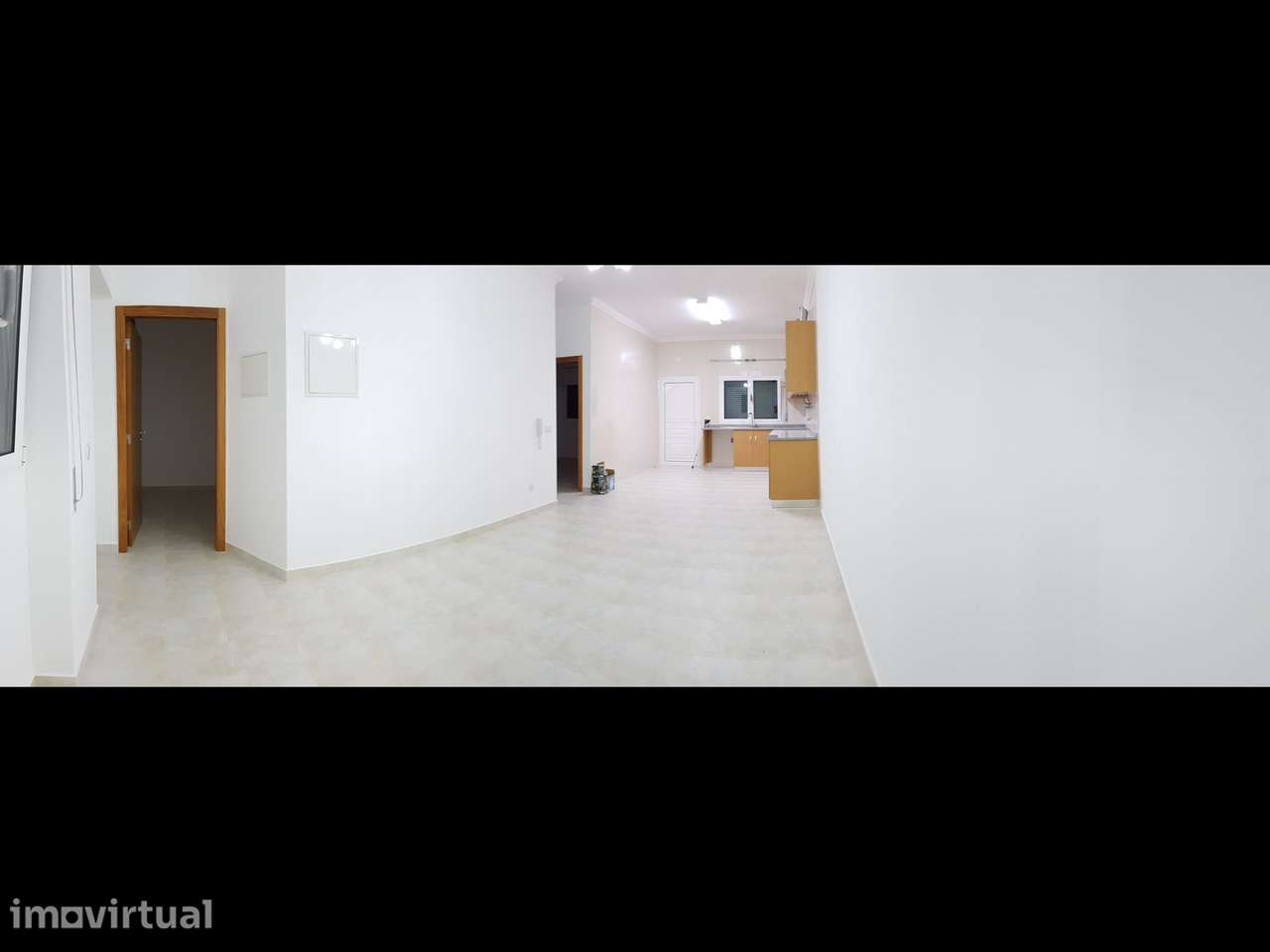 Moradia nova pronta habitar - Grande imagem: 4/28