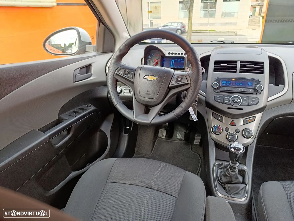 Chevrolet Aveo 1.2 LTZ - 7
