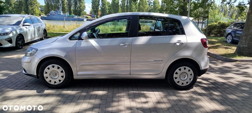 Volkswagen Golf Plus - 9
