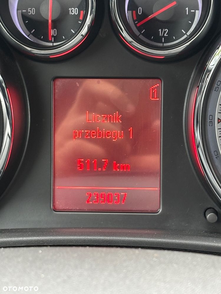 Opel Astra - 16