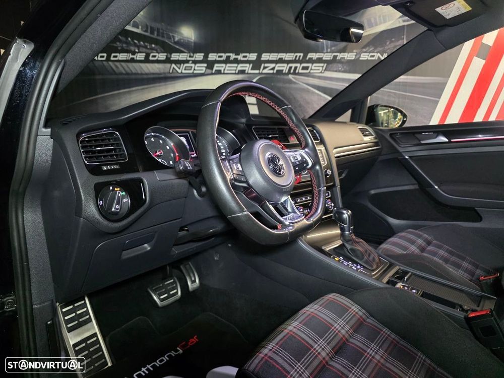 VW Golf 2.0 TSi GTi Performance - 13