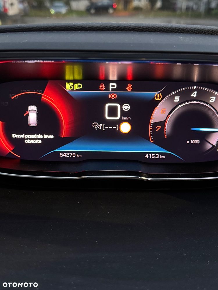 Peugeot 3008 1.2 PureTech Road Trip S&S EAT8 - 12