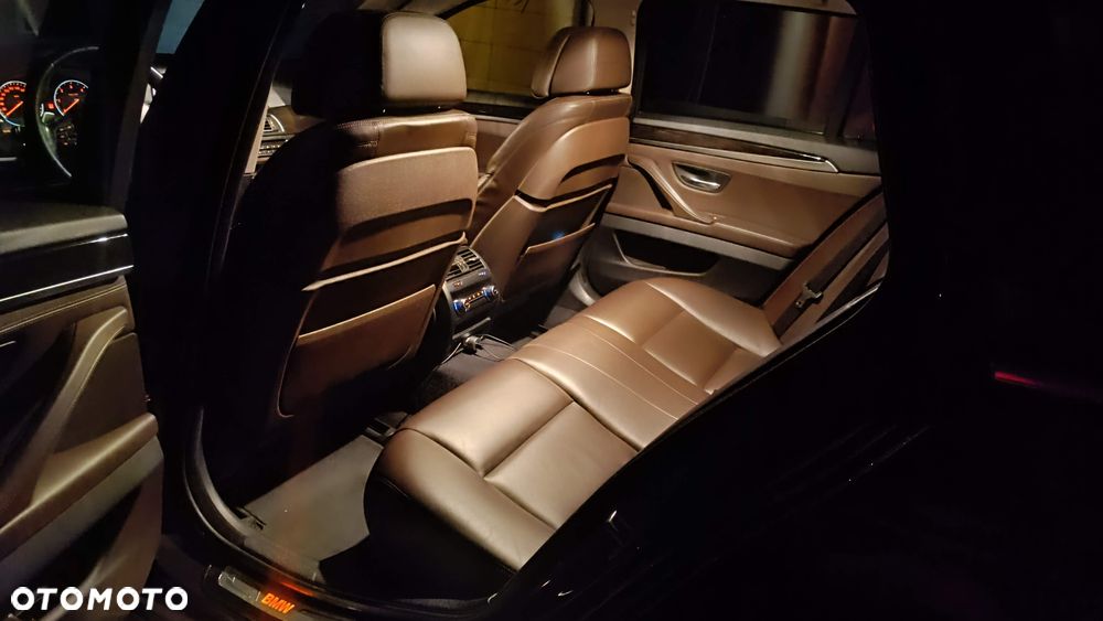 BMW Seria 5 2014 photo 2
