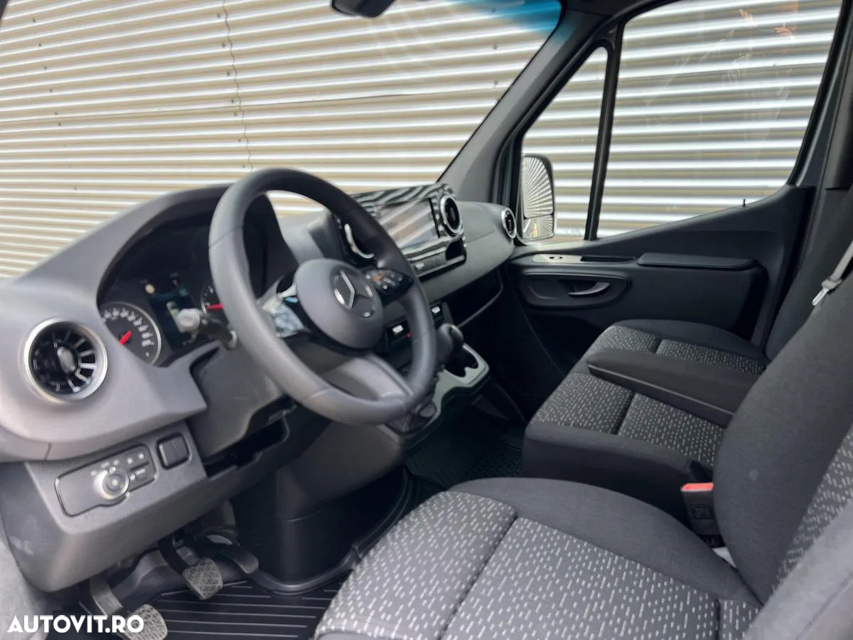 Mercedes-Benz Sprinter 317 - furgon 14m3 - LED - 9