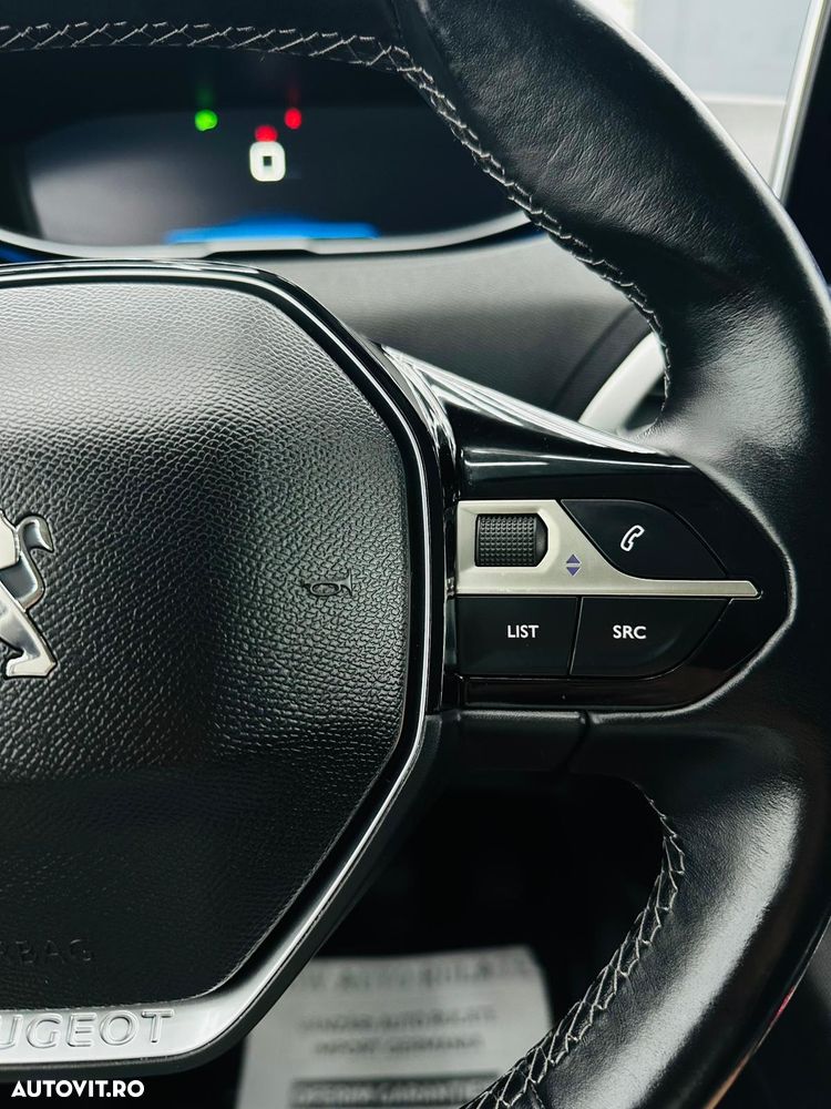 Peugeot 3008 PureTech 130 Stop & Start GPF Active - 30