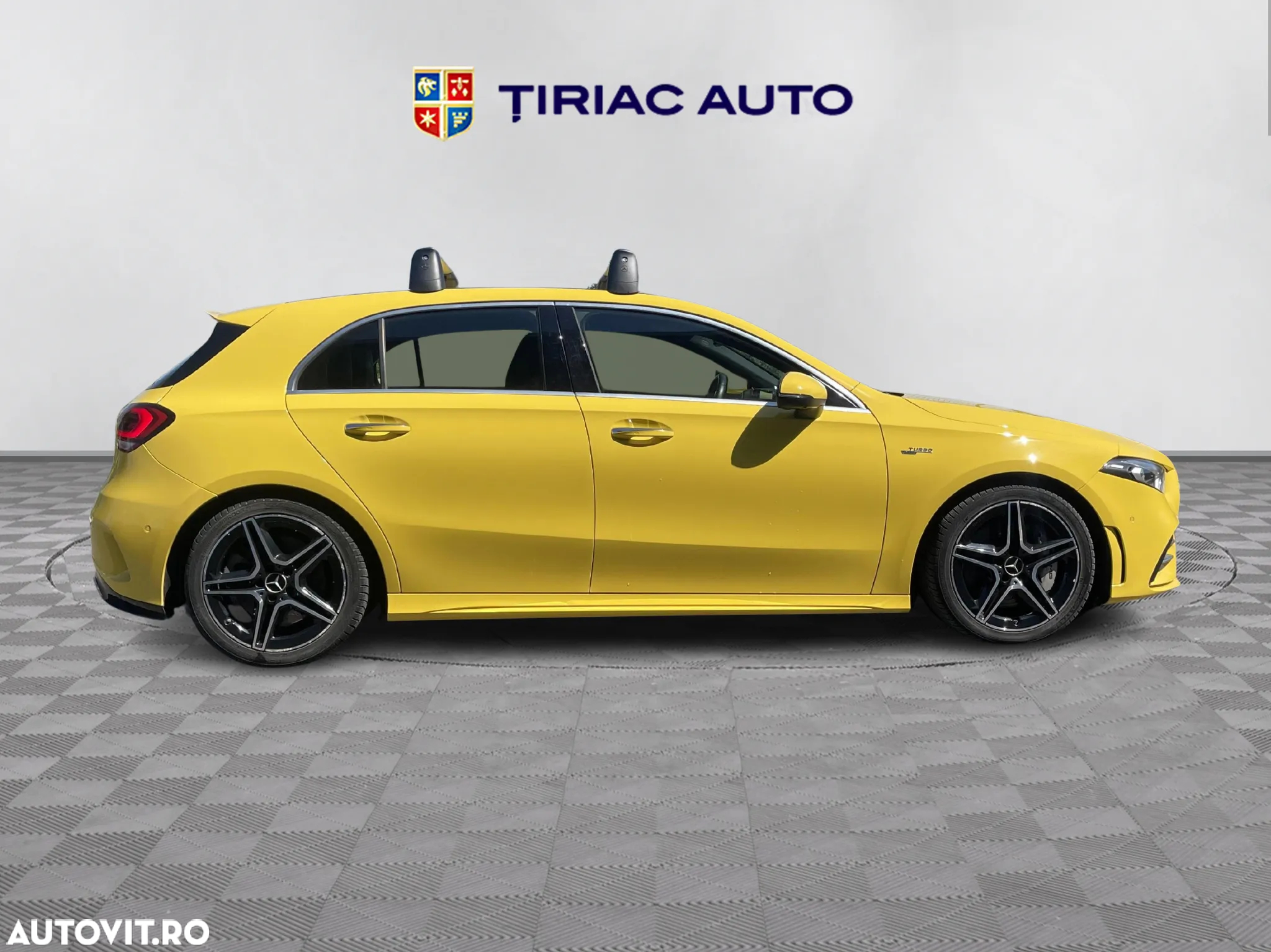 Mercedes-Benz A - 6