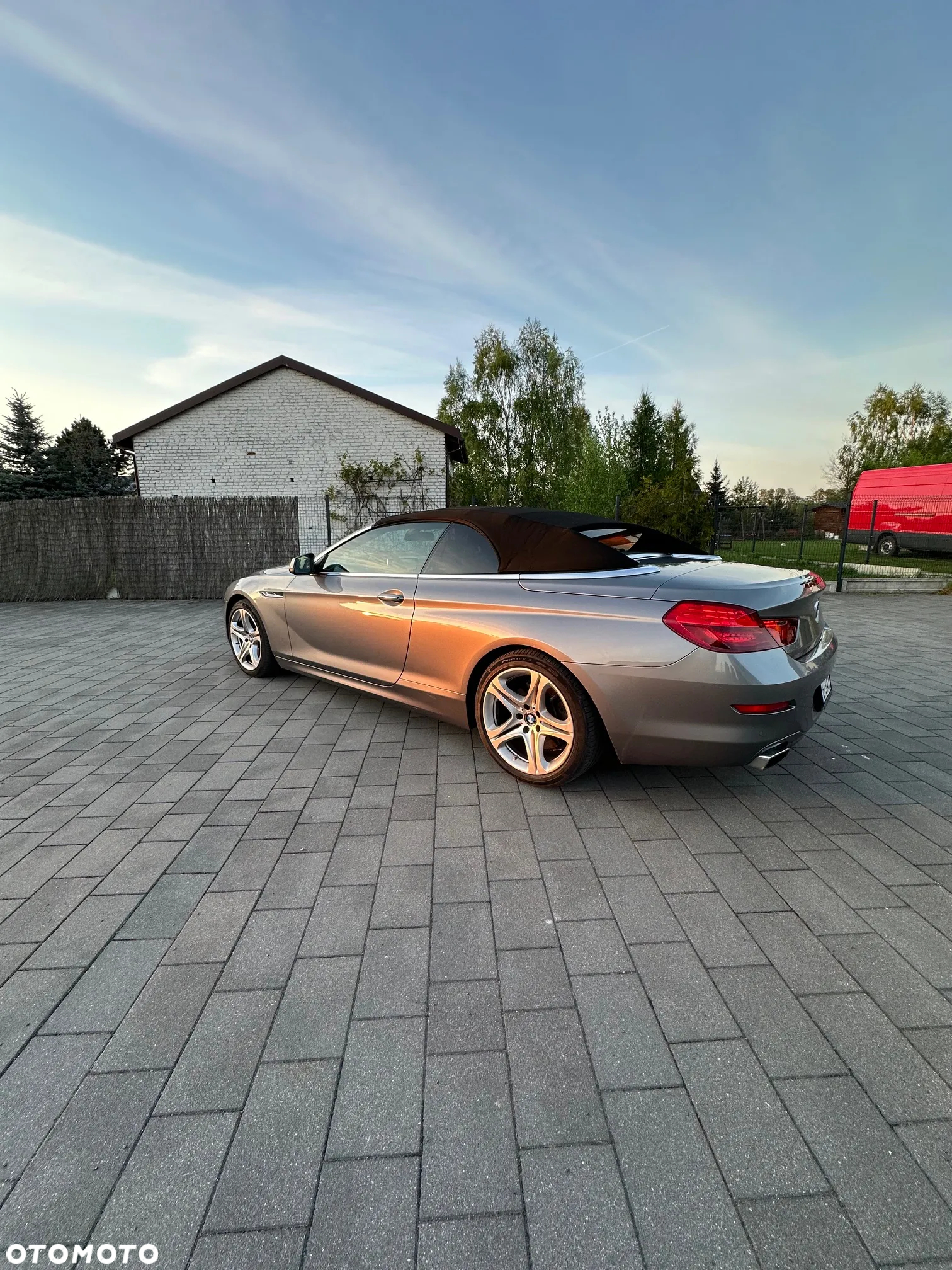 BMW Seria 6 650i xDrive Cabrio - 2