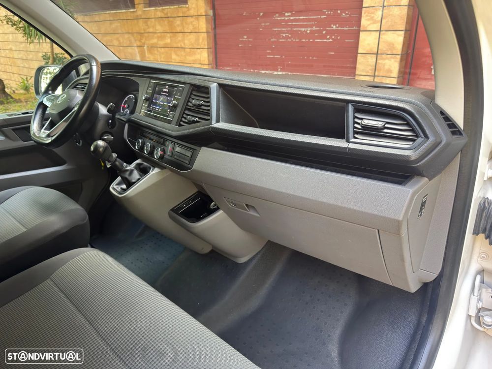 VW Transporter - 11