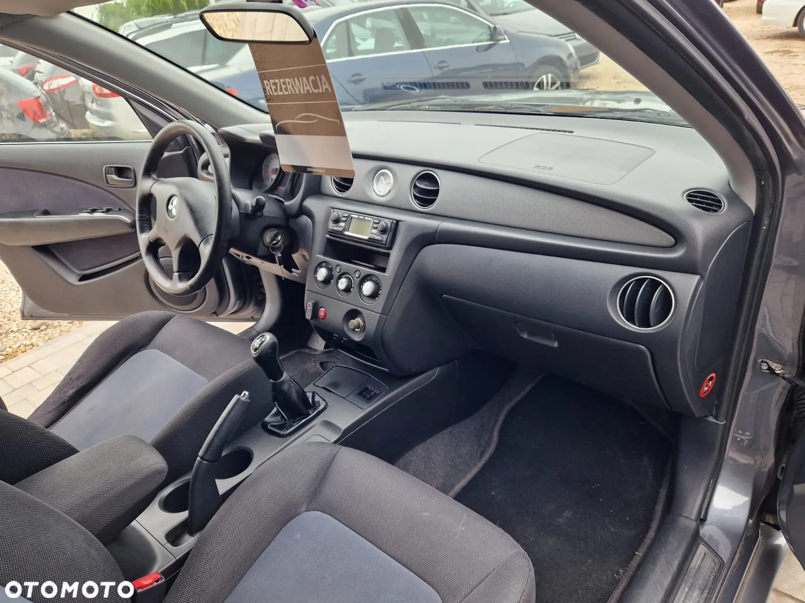 Mitsubishi Outlander 2.0 Comfort - 15