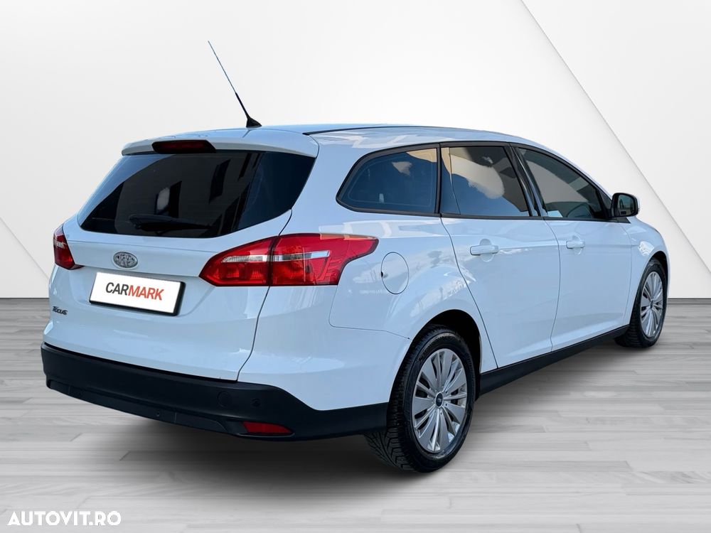 Ford Focus 1.5 TDCi DPF Start-Stopp-System Business - 4