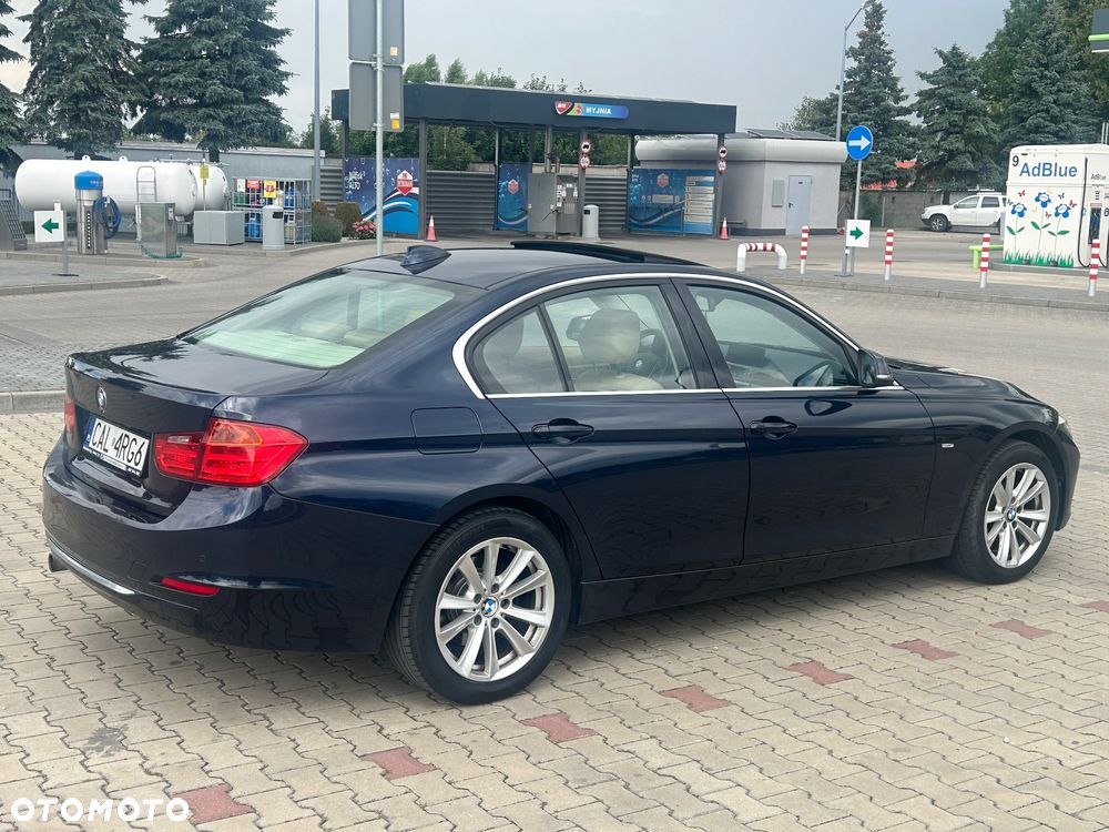 BMW Seria 3 320d Luxury Line - 7