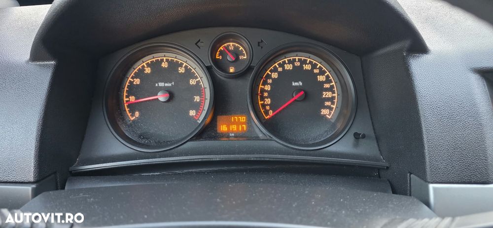 Opel Astra 1.6 - 7