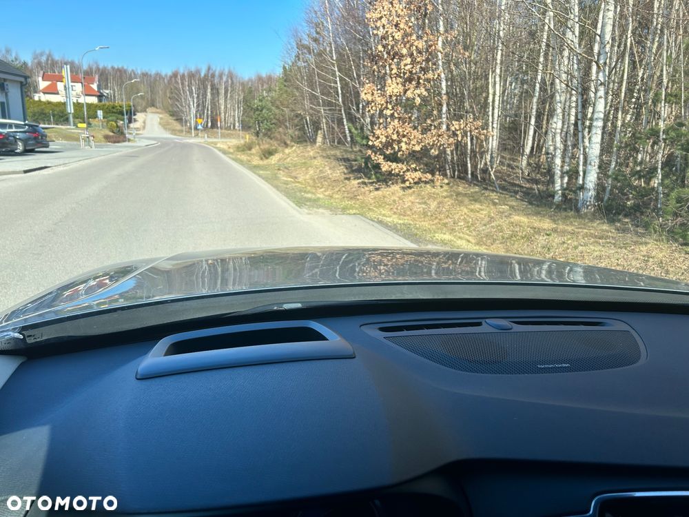 Volvo XC 90 - 20