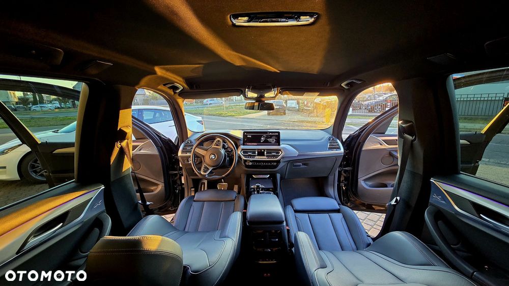 BMW X3 xDrive20d - 16