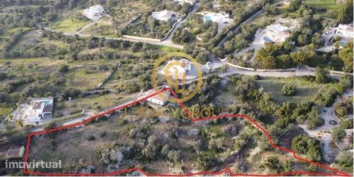 Terreno com Ruina Pronto a Construir| Santa Barbara de Nexe - Grande imagem: 5/38