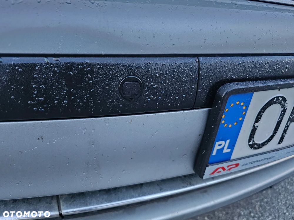 Ford Galaxy 1.9 TDI Ghia X - 20