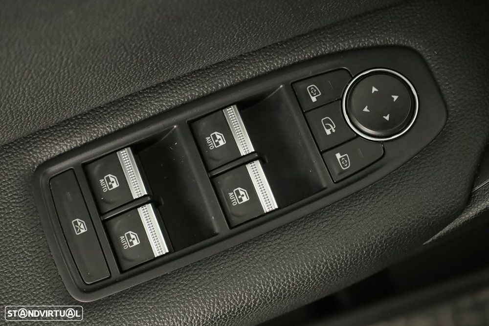 Renault Captur 1.0 TCe Techno Bi-Fuel - 22