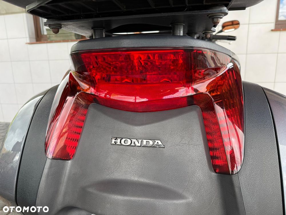 Honda Deauville - 30