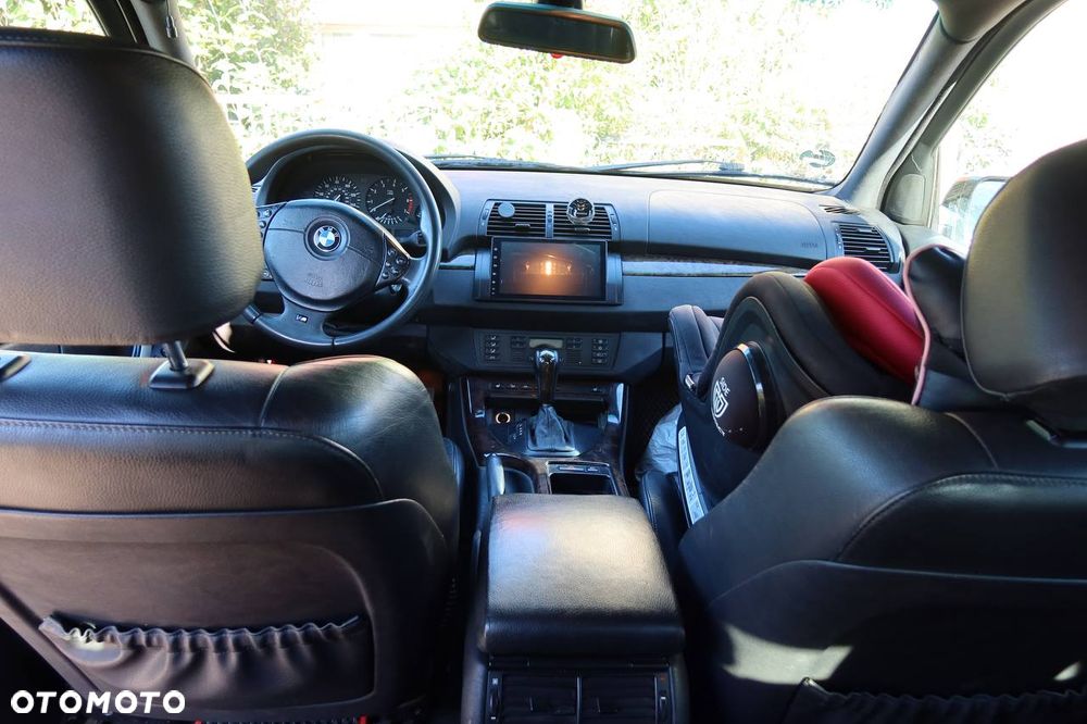 BMW X5 4.4i - 15