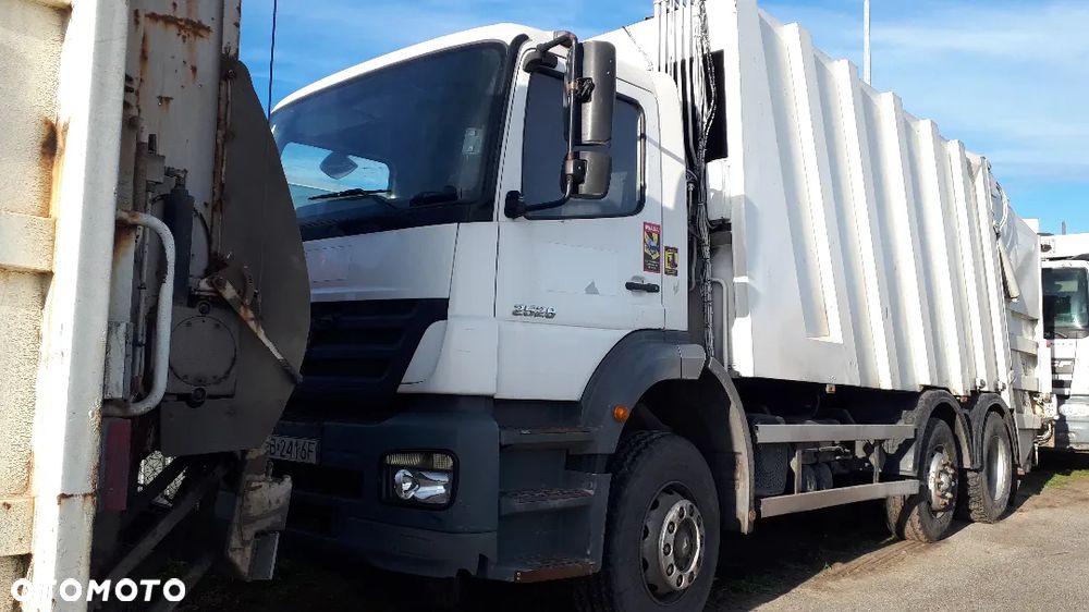 Kabina Mercedes AXOR Karoseria !! Transport !! - 1