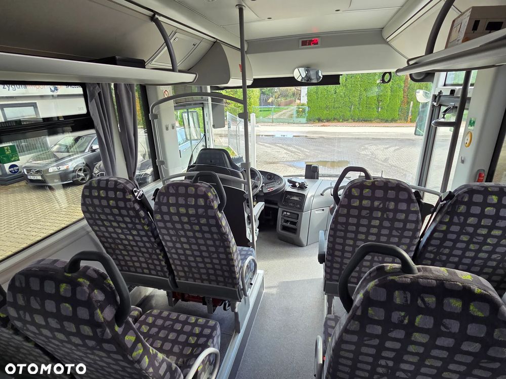 MAN LION'S INTERCITY/ SPROWADZONY Z FRANCJI/ DŁUGOŚĆ 12.30 M / PODWÓJNE SZYBY BOCZNE/ 68 000 KM - 30