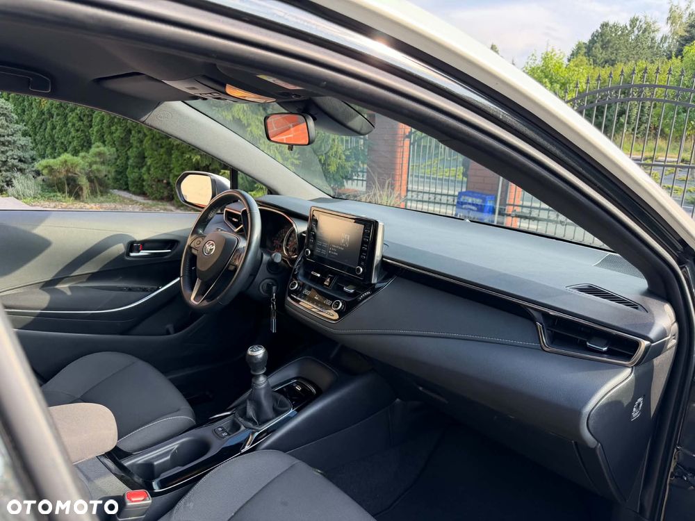Toyota Corolla - 9