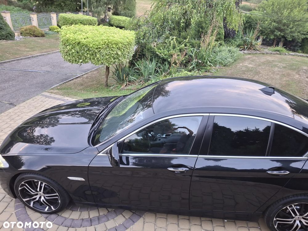BMW Seria 5 520d - 12