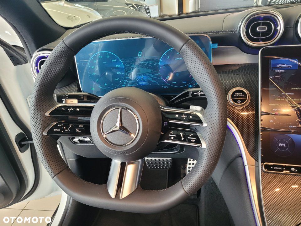Mercedes-Benz GLC - 13