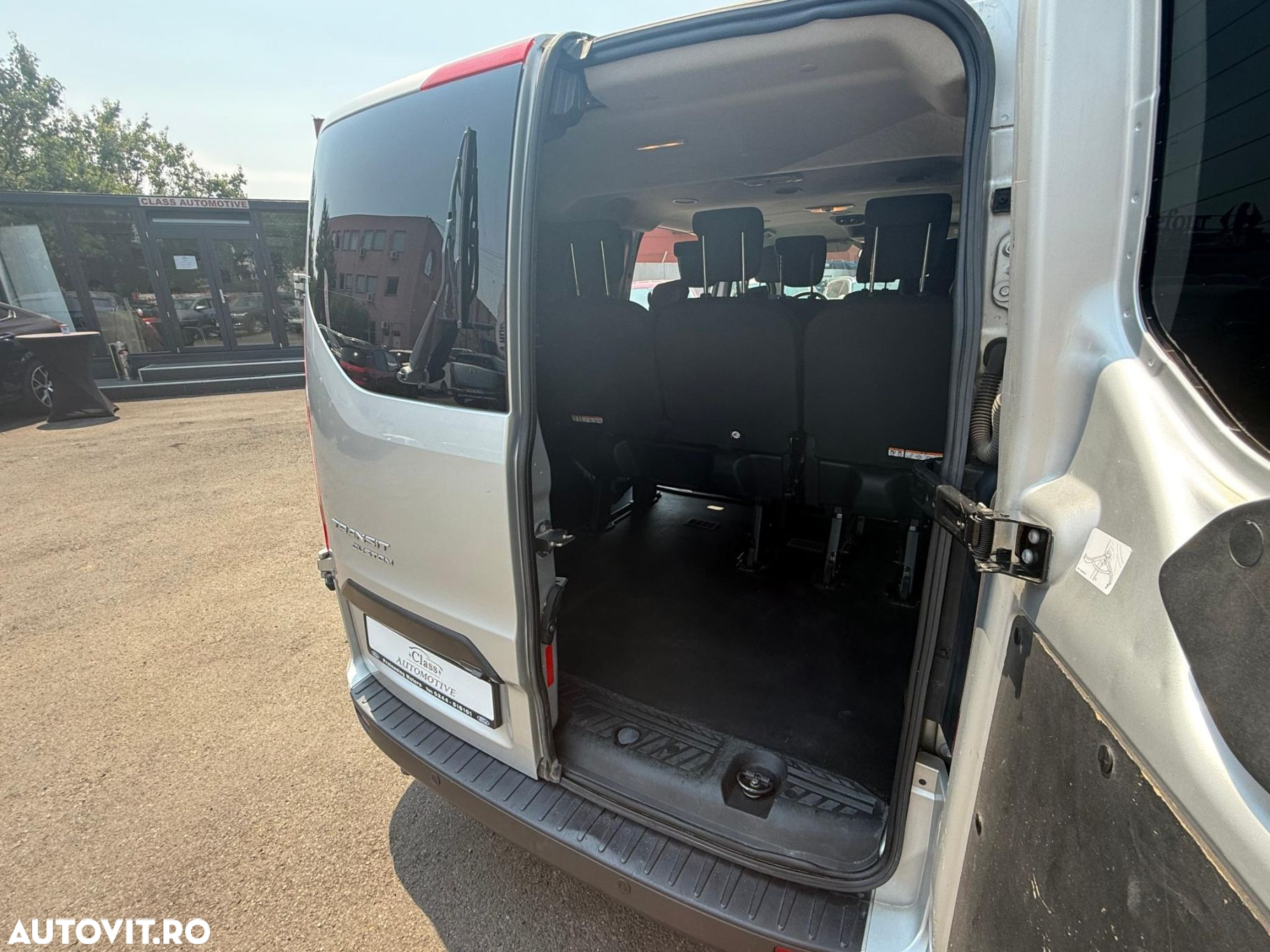 Ford Transit Custom - 10