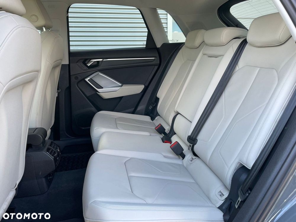 Audi Q3 - 13