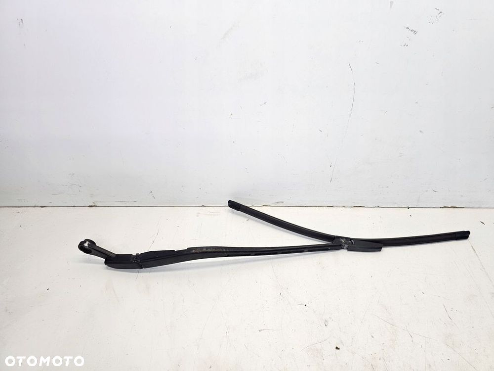 RAMIĘ WYCIERACZKI PRAWE AUDI A4 B6 B7 8E1955408C - 1