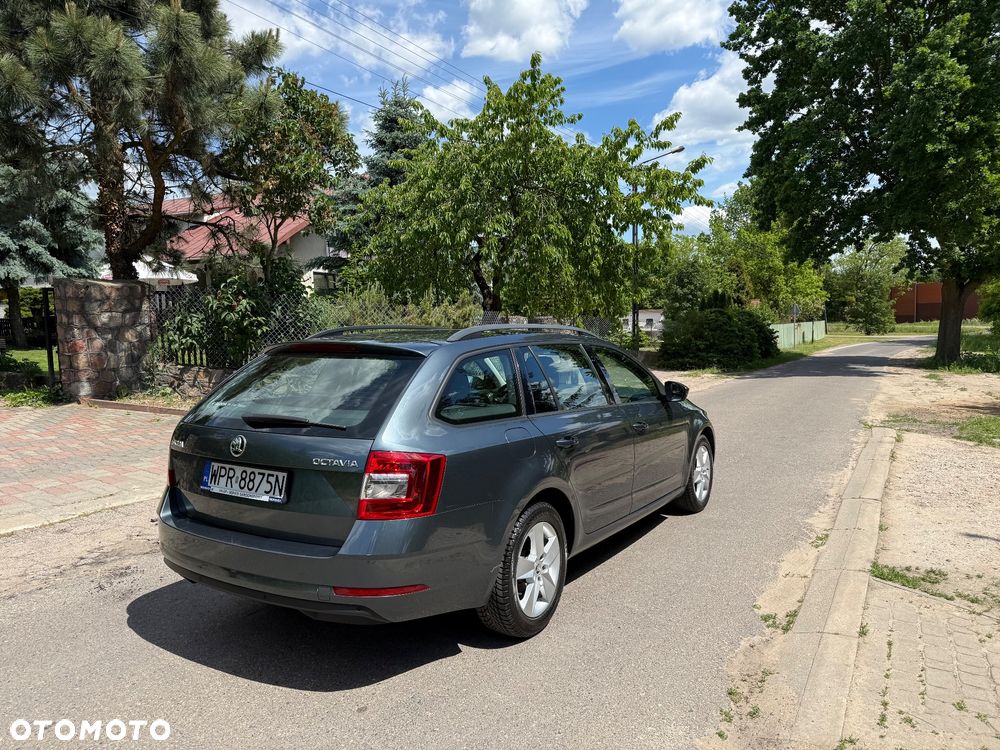 Skoda Octavia 1.4 TSI Drive - 4