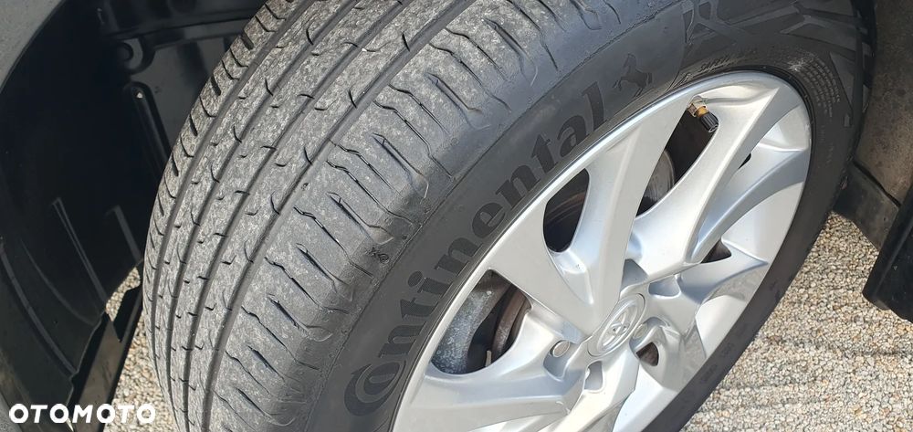 Toyota Auris 1.2 Turbo Edition-S - 11