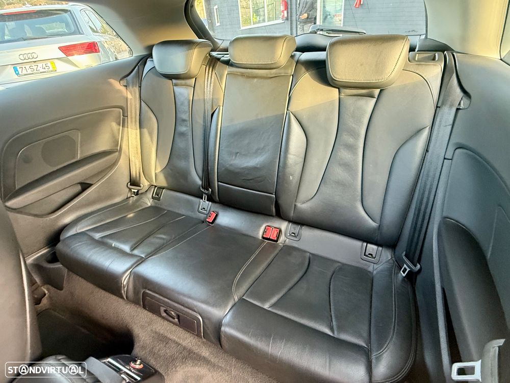 Audi A3 1.6 TDI S-line - 29