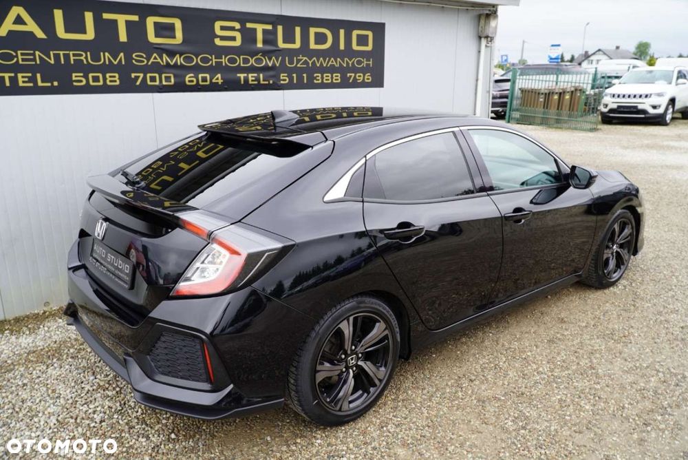 Honda Civic 1.0 i-VTEC Turbo Comfort Sport Line - 3