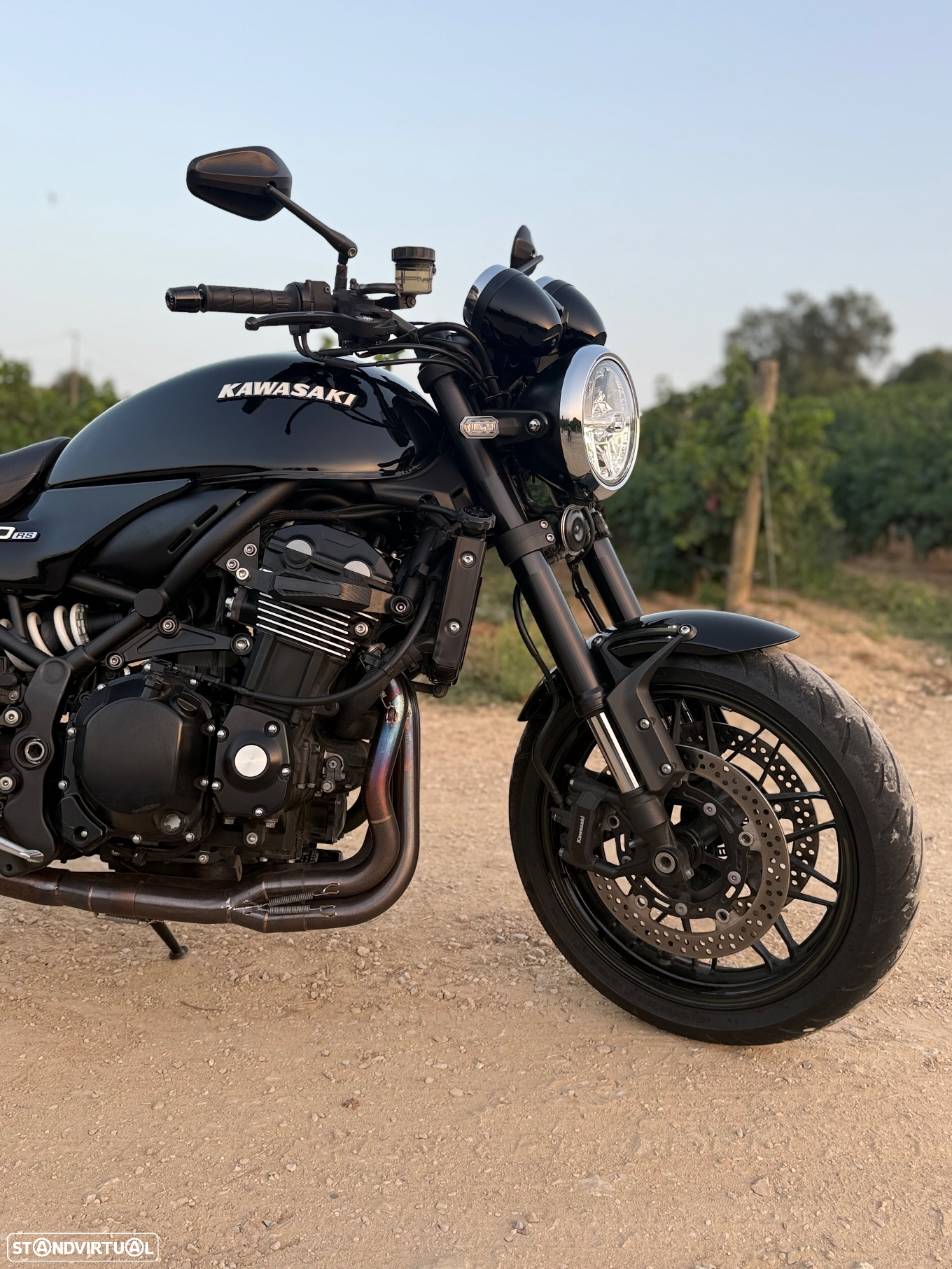 Kawasaki Z 900 rs - 9