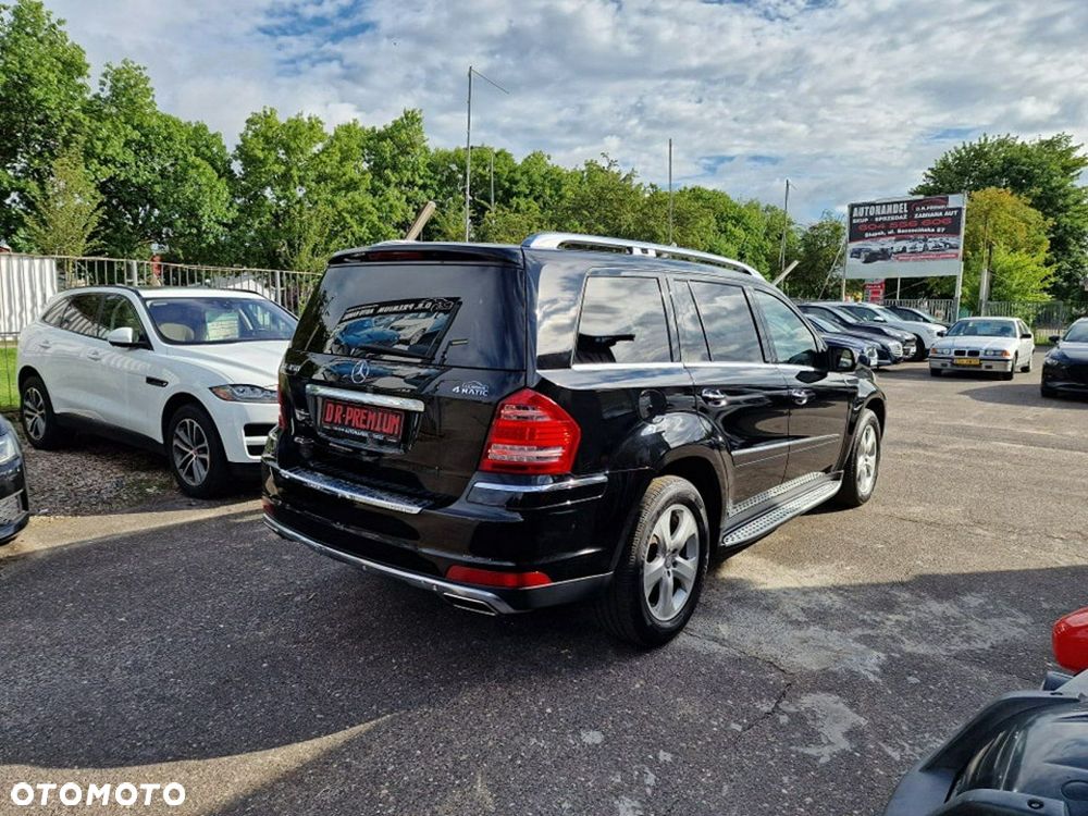 Mercedes-Benz GL - 6