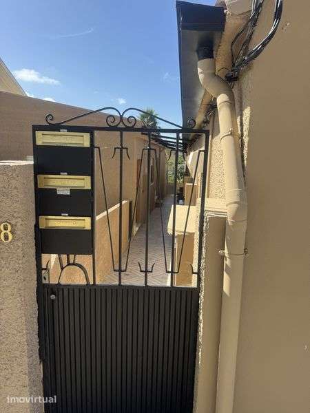 Casa t1 em pedroso para investimento - Grande imagem: 2/4