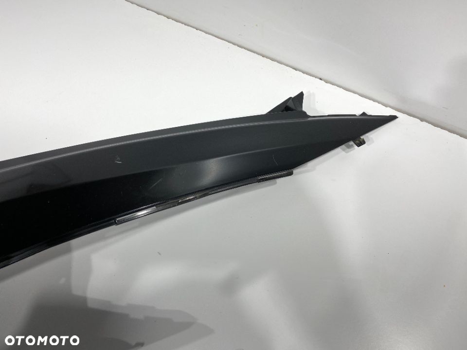 Boczek tył prawy Suzuki Burgman 125   13-17R - 3